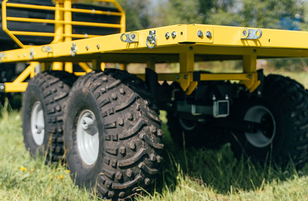 Rückewagen, mit elektrischer Seilwinde und Ladefläche, 1200kg