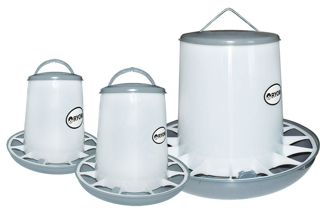 Futterspender für Hühner