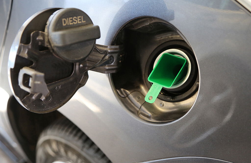 Tanktrichter für Dieselfahrzeuge