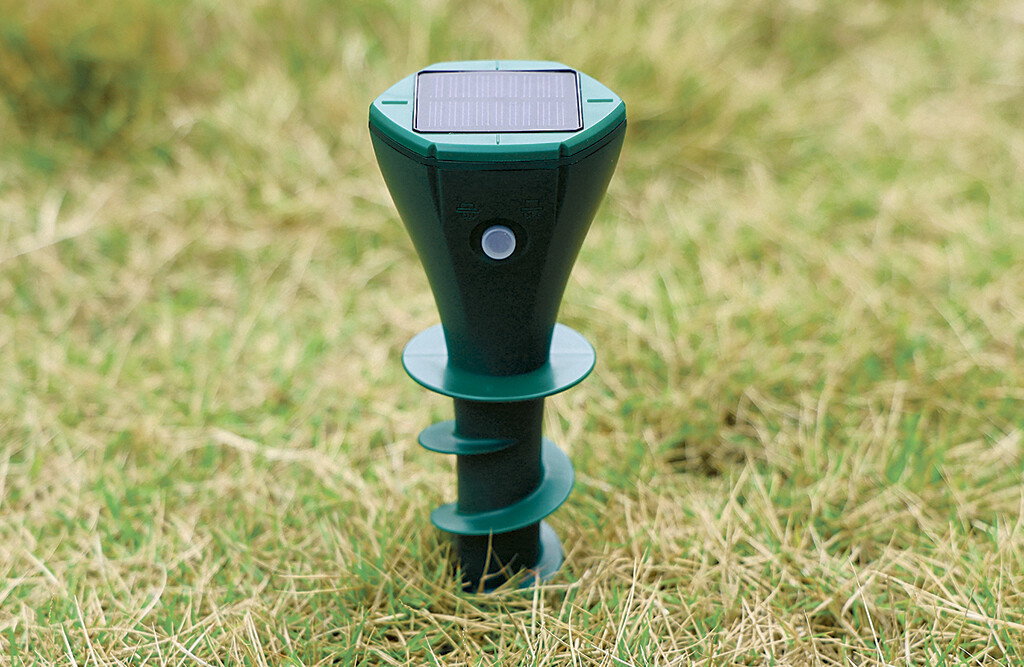 Ultraschallvertreiber Solar gegen Maulwürfe & Wühlmäuse