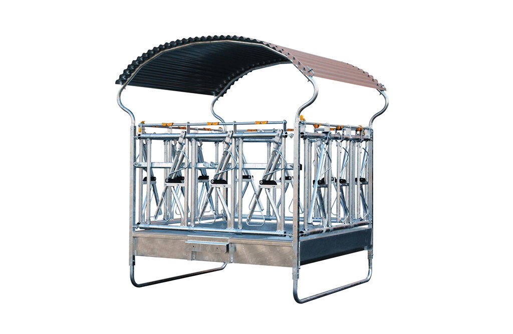 COSNET Viereckraufe mit Sicherheitsfressgitter, 12x Futterplätze, 2x2m