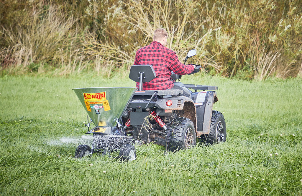 Streuwagen fr Rasentraktor, Quad & ATV, SPT-100 kaufen