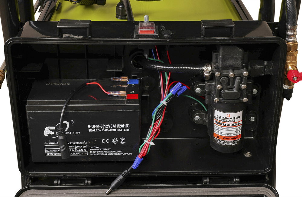 12V-Elektro-Sprühgerät mit 60-Liter-Tank