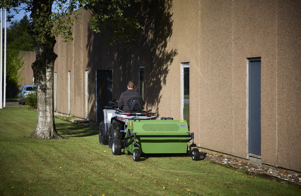 Rasenkehrmaschine & Pferdeäpfelsammler, 120 cm | Agriquad