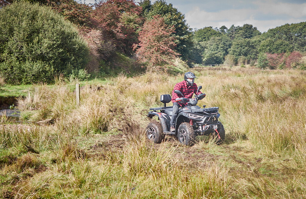 Linhai Promax Quad 500-2D EFI 4x4, T3b Straßenzulassung