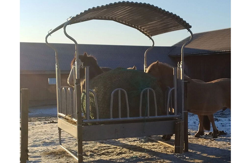COSNET Viereckraufe mit Palisadenfressgitter, 12x Fressplätze, 2x2m