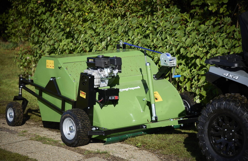 Rasenkehrmaschine & Pferdeäpfelsammler, 120 cm | Agriquad
