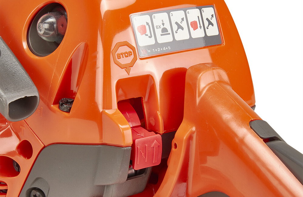 Husqvarna 130 Benzin-Kettensäge 2PS, 40cm Schwertlänge
