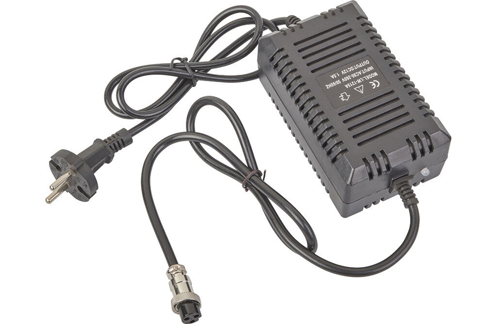Ladegerät, 12V. 3-poliger Stecker