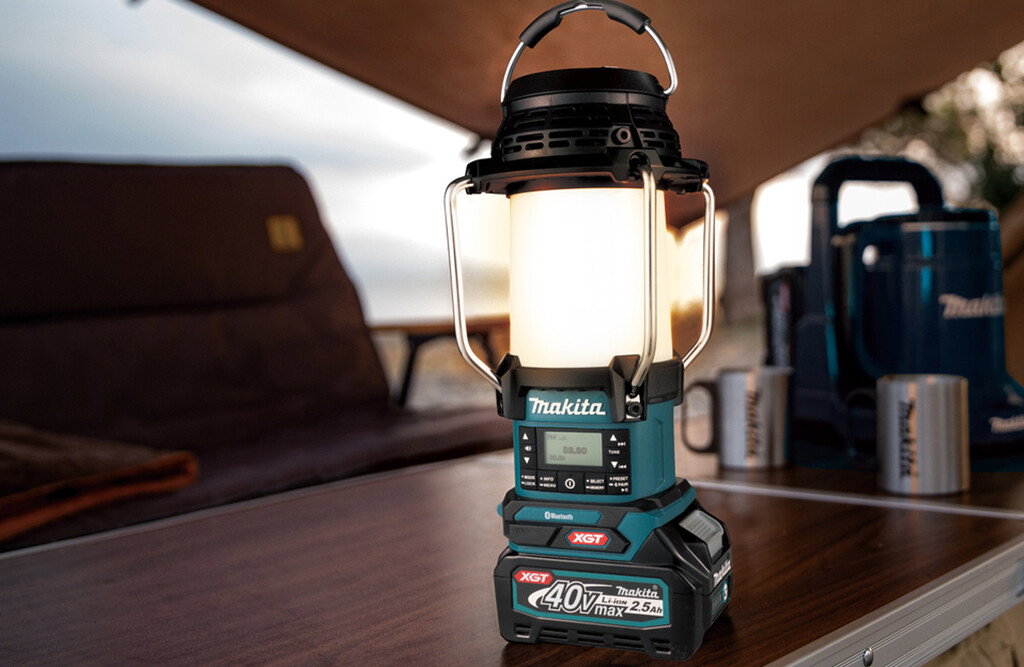 Makita 40V Winkelschleifer-Kit, inkl. Akkus und Zusatzartikel