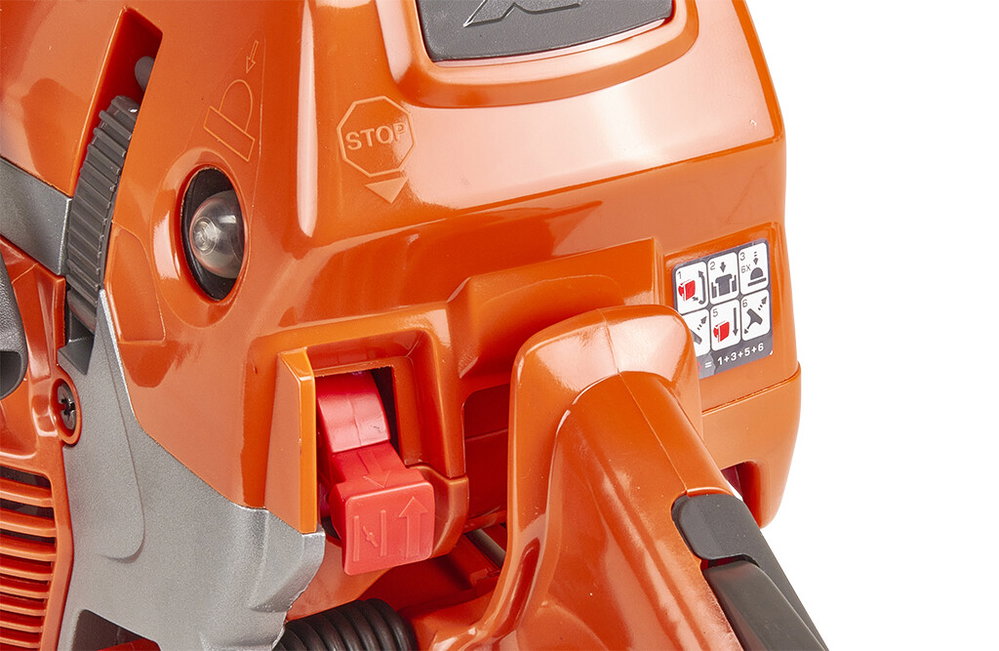 Husqvarna 560 XP Mark II Benzin-Kettensäge 4,8PS, 45cm Schwertlänge