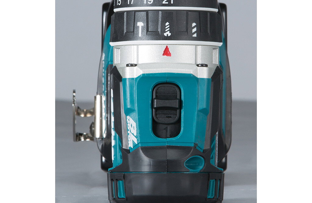 Makita Schlagbohrmaschine, 18V