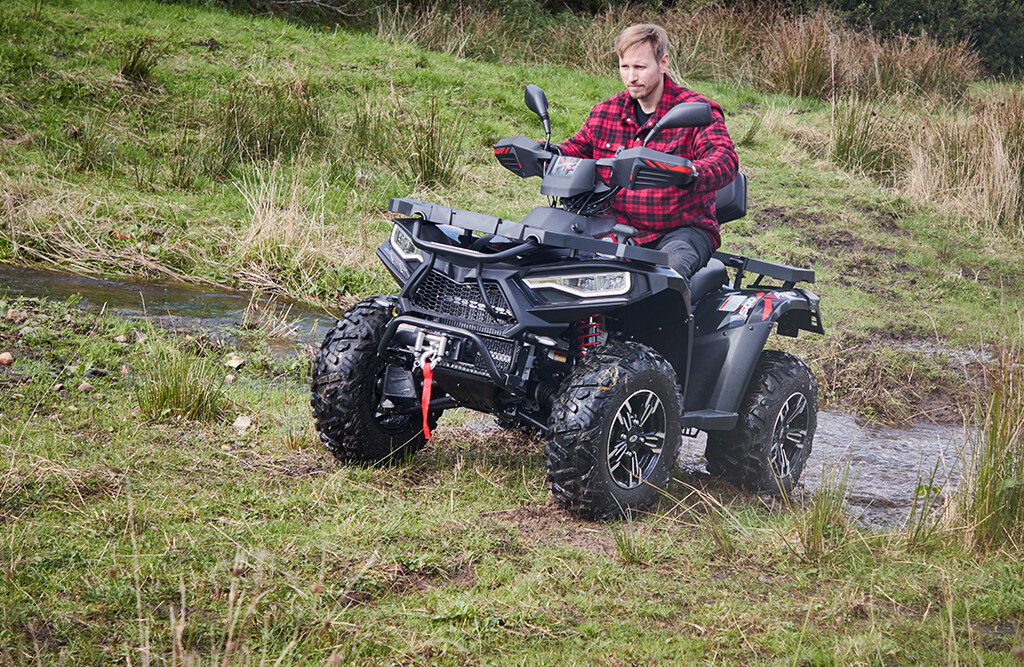 Linhai Promax Quad 500-2D EFI 4x4, T3b Straßenzulassung