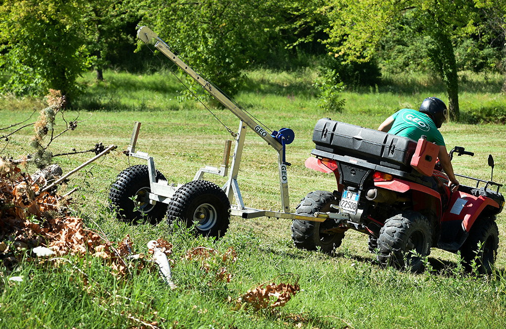 Quad Rückewagen mit Kran 400kg