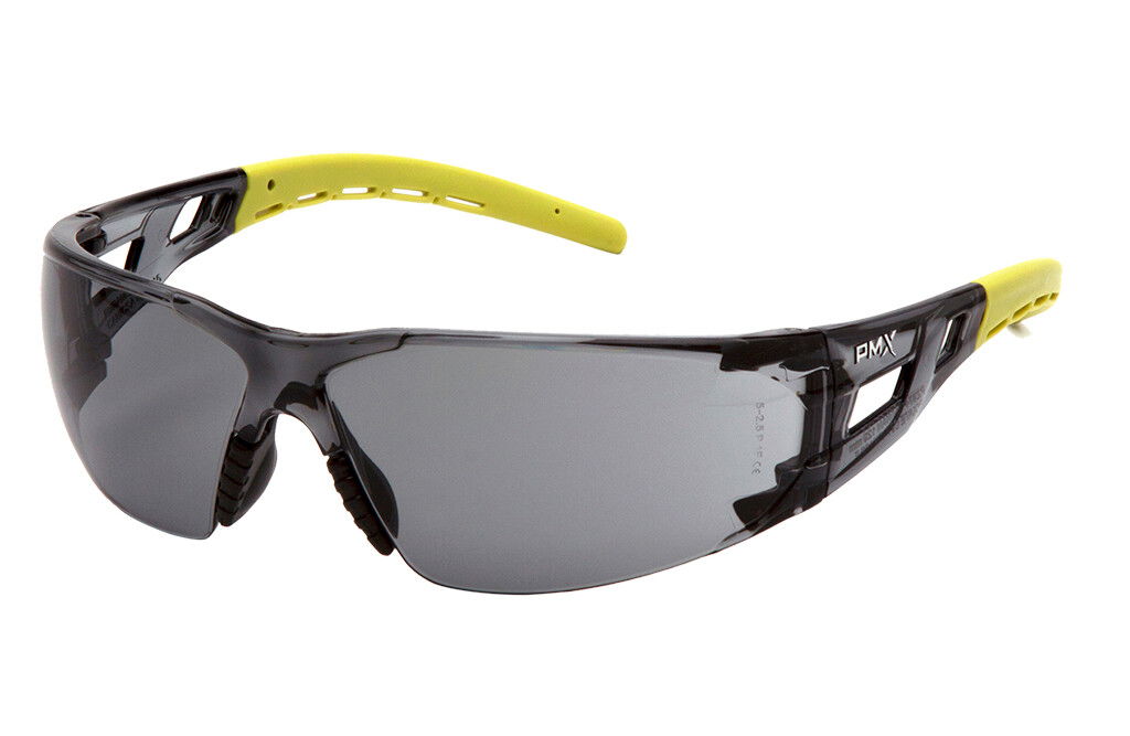 Pyramex-Schutzbrille mit dunklen Gläsern