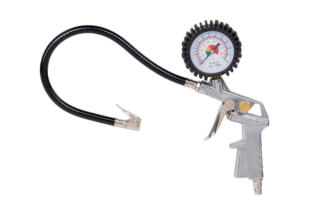 Luftpistole mit Manometer