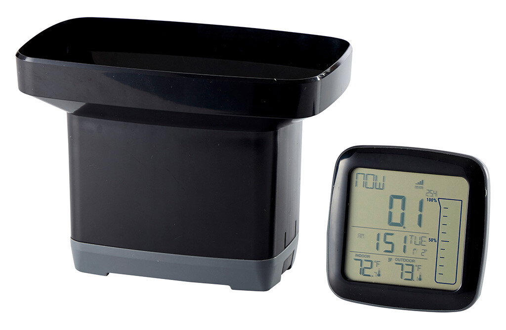 Wetterstation mit Niederschlagsmesser