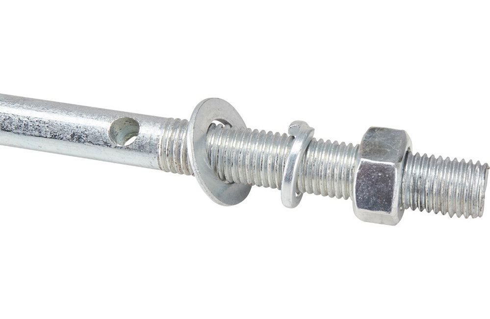 Erdspieß mit Bohrer