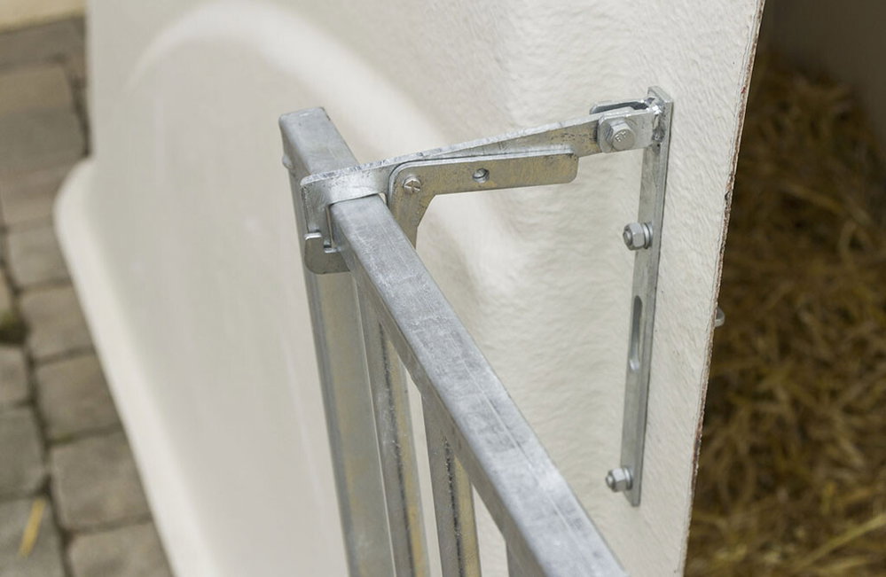 Kälberiglu CalfHouse Master Plus mit leichter Umzäunung
