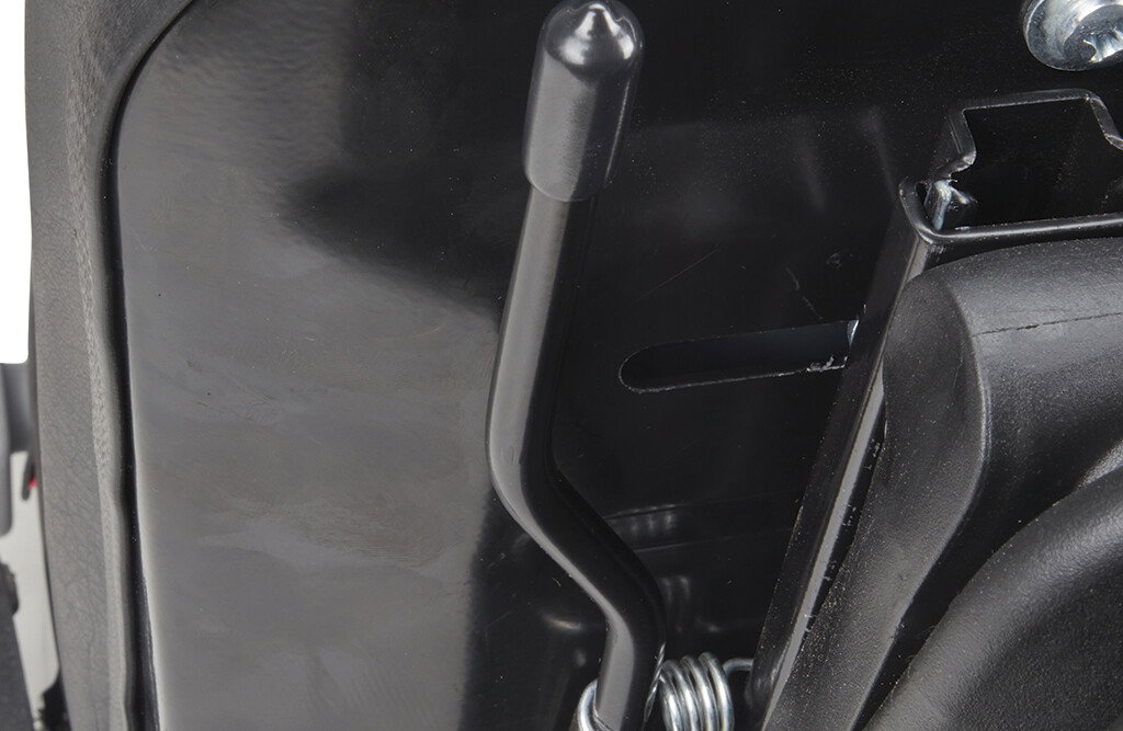 Traktorsitz mechanisch aus schwarzem Stoff