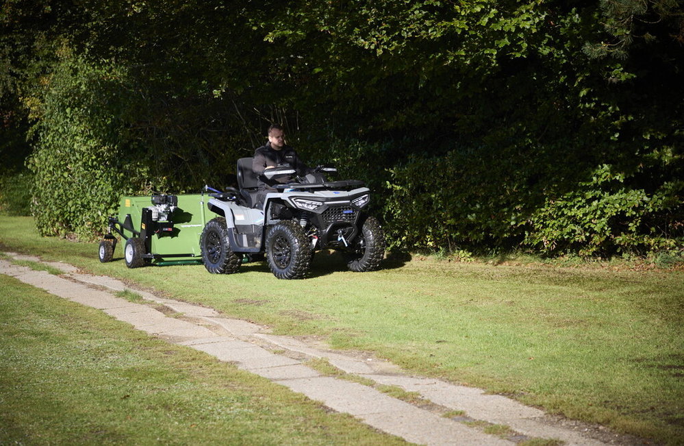 Rasenkehrmaschine & Pferdeäpfelsammler, 120 cm | Agriquad