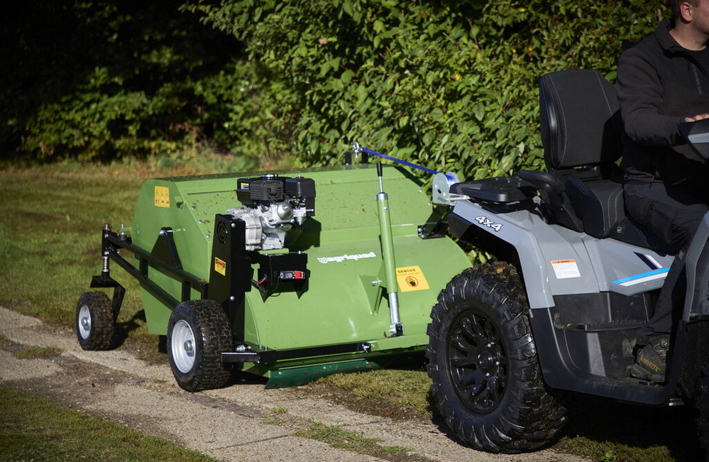 Rasenkehrmaschine & Pferdeäpfelsammler, 120 cm | Agriquad