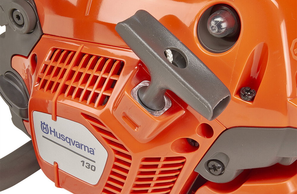 Husqvarna 130 Benzin-Kettensäge 2PS, 40cm Schwertlänge