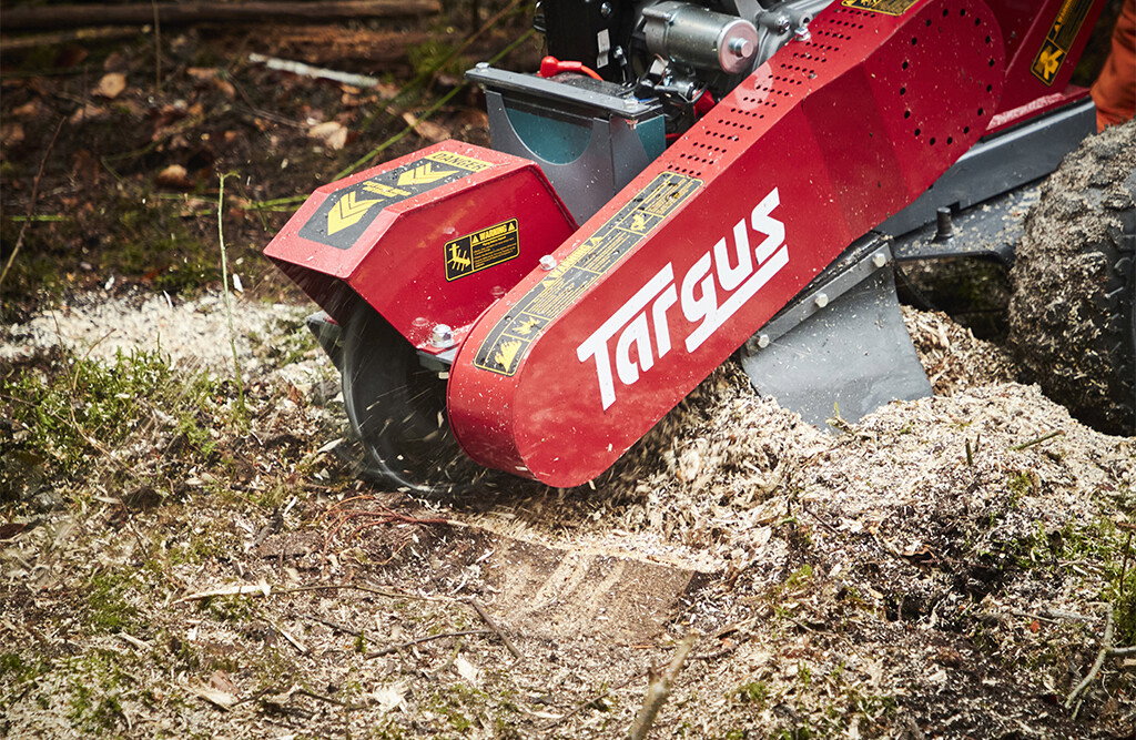 Stubbenfräse 15 PS, Baumstumpffräse Benzinmotor mit Drehkranz | Targus